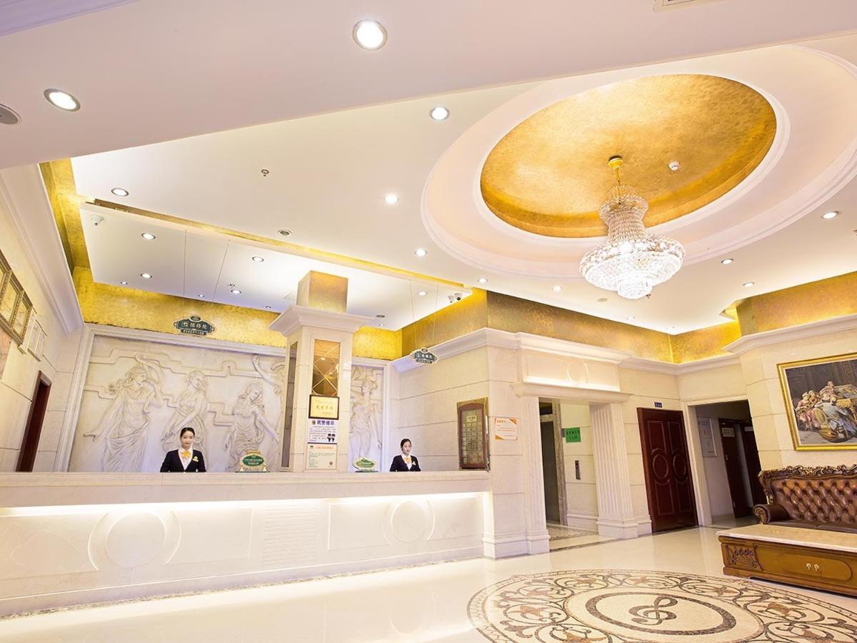 Vienna Hotel Chengdu Exhibition Centre מראה חיצוני תמונה